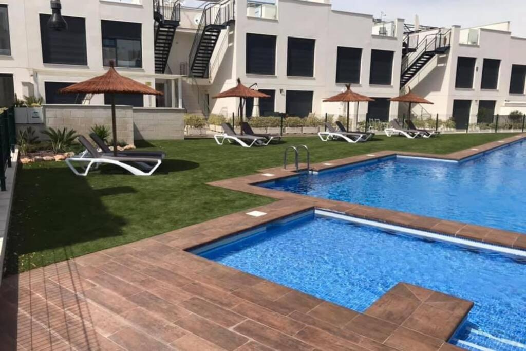Fun Holiday Apartment Punta Prima Torrevieja Exterior photo
